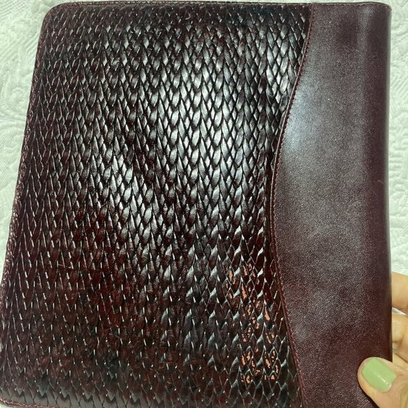 Majorca Full Grain Cowhide Leather Portfolio - Picture 3 of 5